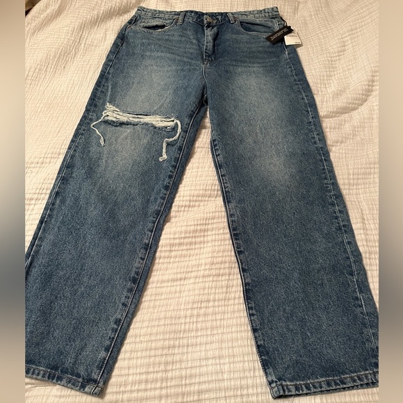 BlankNYC The Howard Mid-rise Loose Fit - NWT - Size 31 - Picture 5 of 15